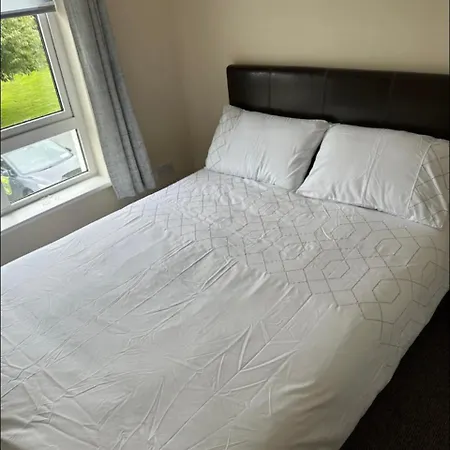Spacious 3 Bedroom House Vakantiehuis